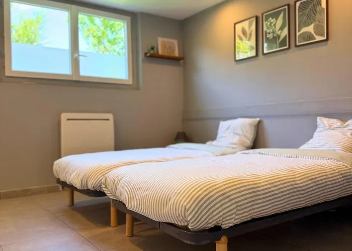 3 Pieces アパート Montgaillard